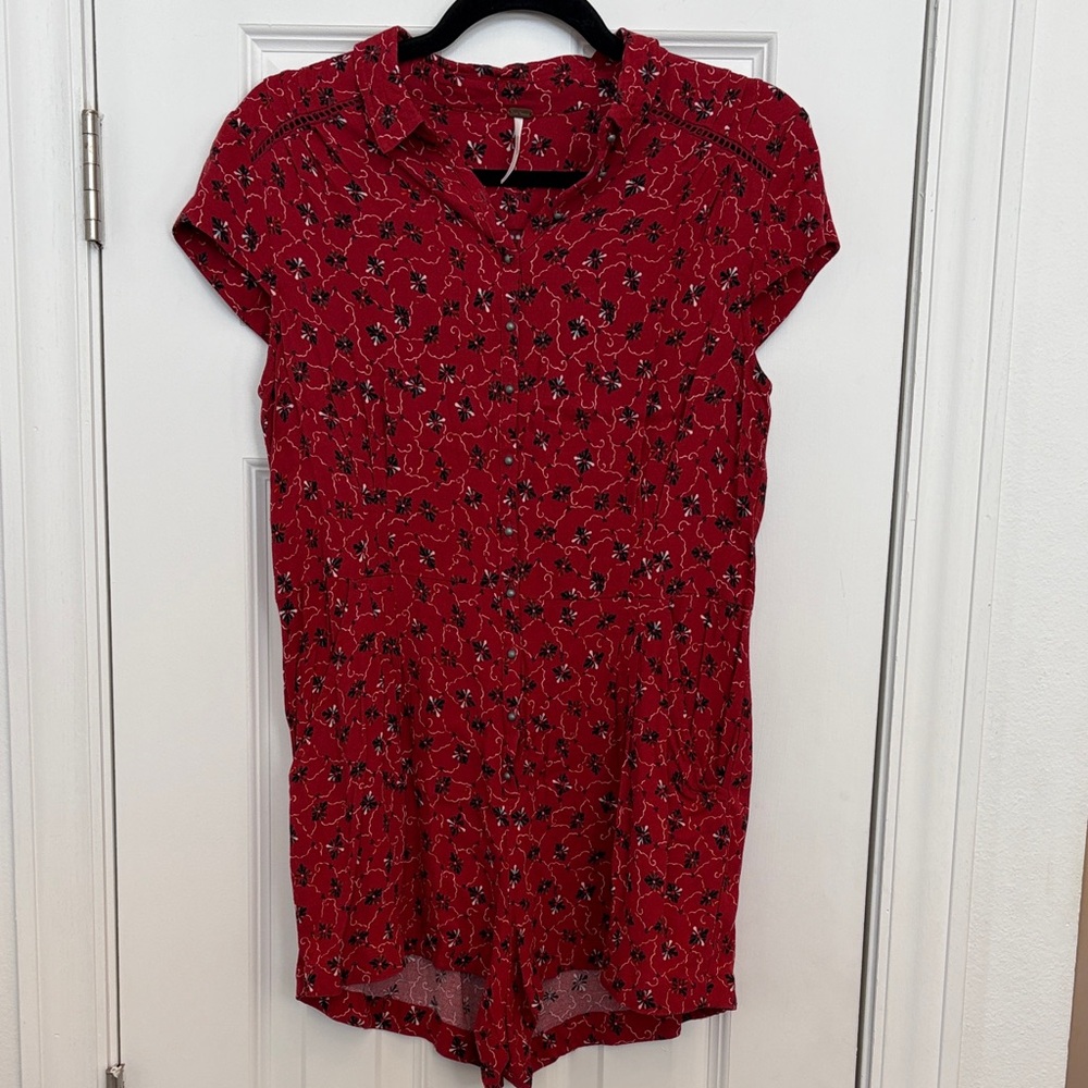 Free People‎ Red Floral Romper